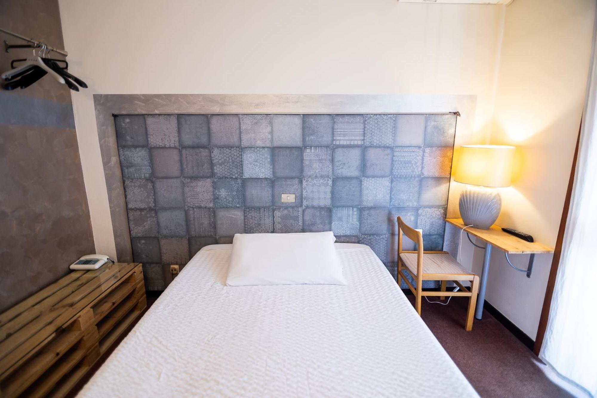 Hotel Rendez Vous ชาตีญอน ภายนอก รูปภาพ