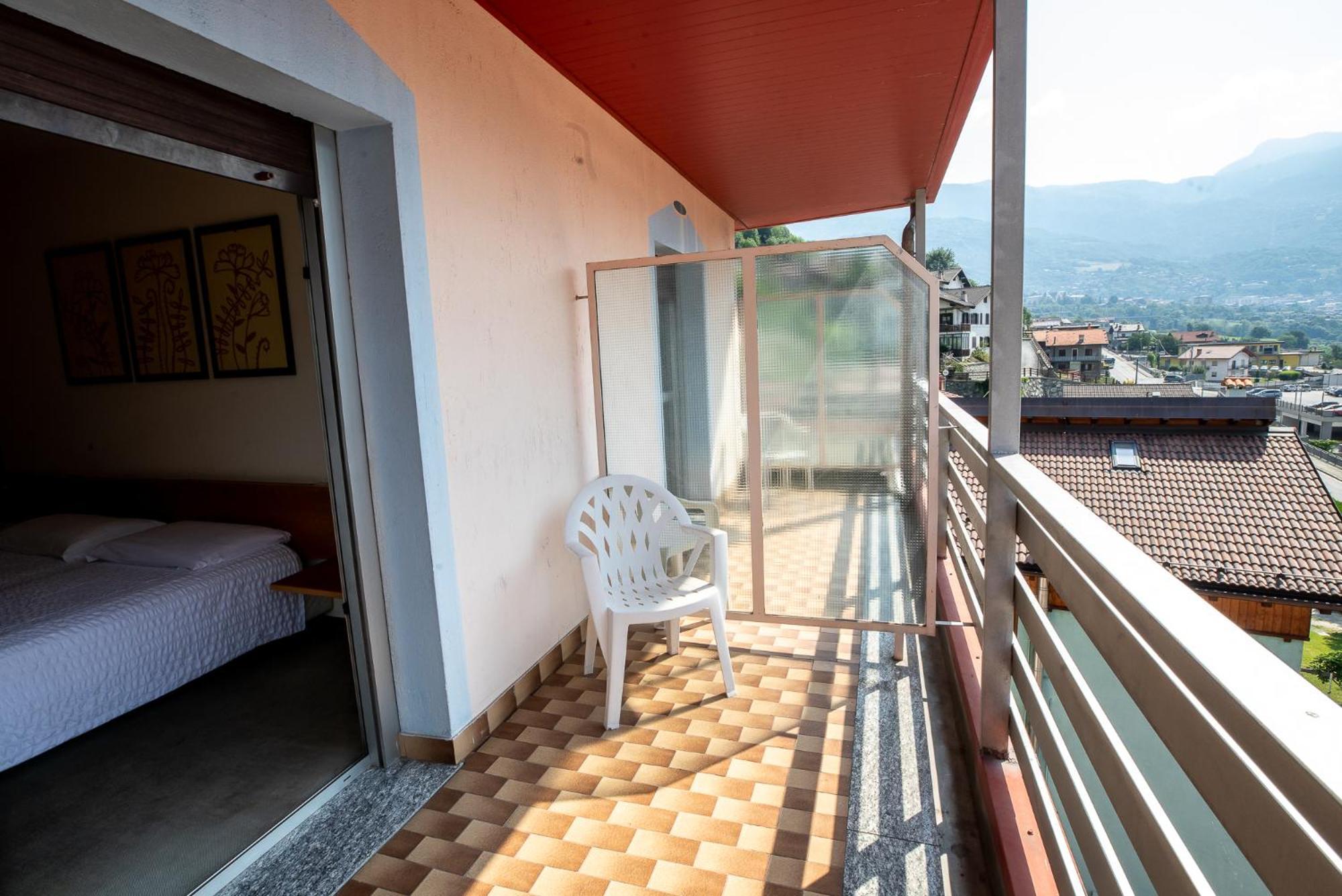 Hotel Rendez Vous ชาตีญอน ภายนอก รูปภาพ